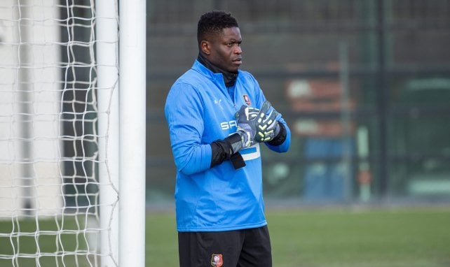 Rennes-PSG : la colère de Brice Samba contre l’arbitre