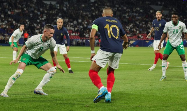 Kylian Mbappé face à l'Irlande